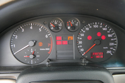 Audi tacho tachometer - audi,